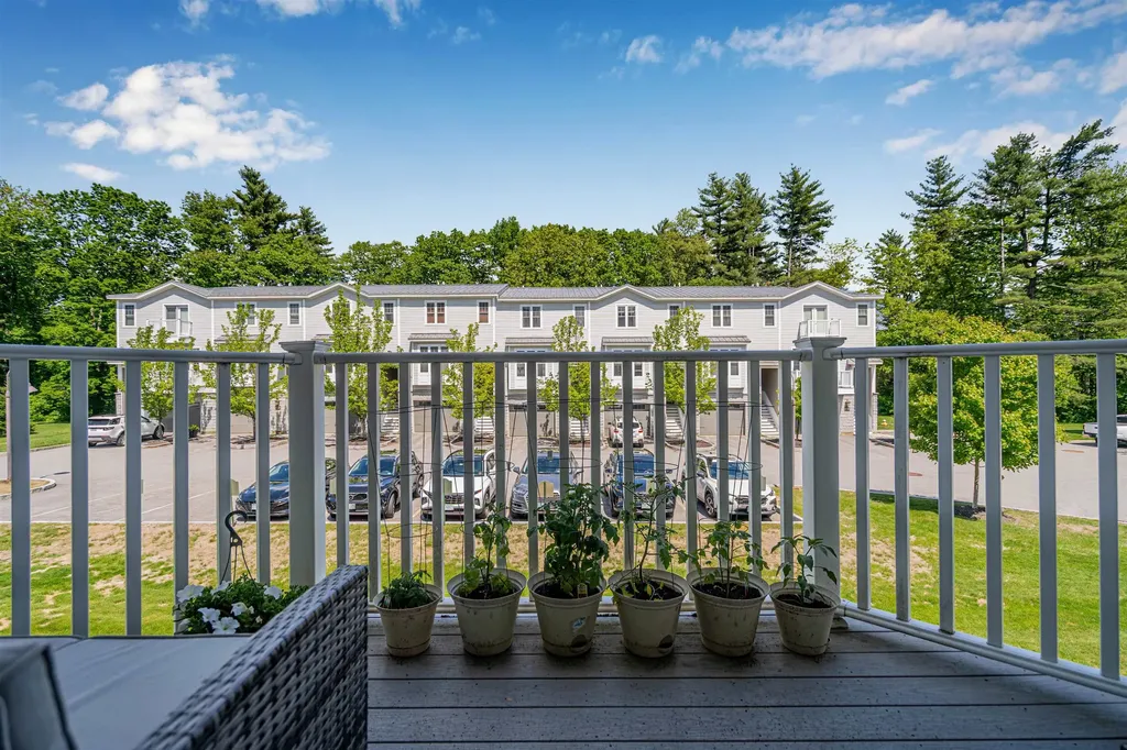 35 Callaway Drive Concord NH 03301