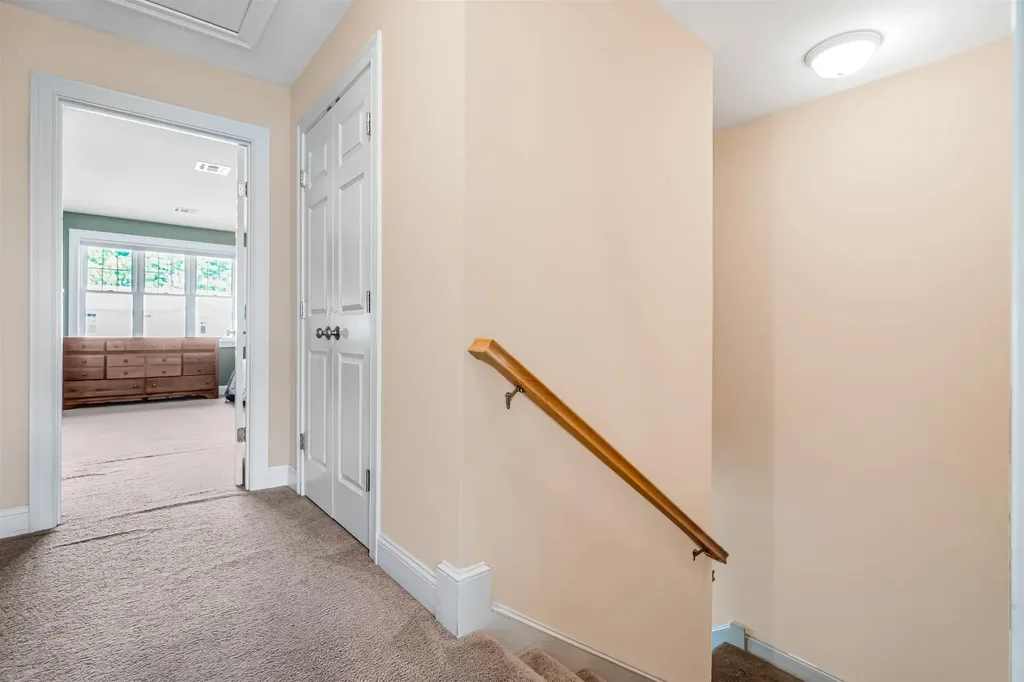 35 Callaway Drive Concord NH 03301