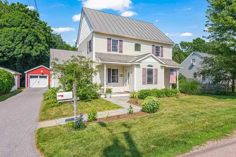 14 Arlington Street Essex Junction VT 05452