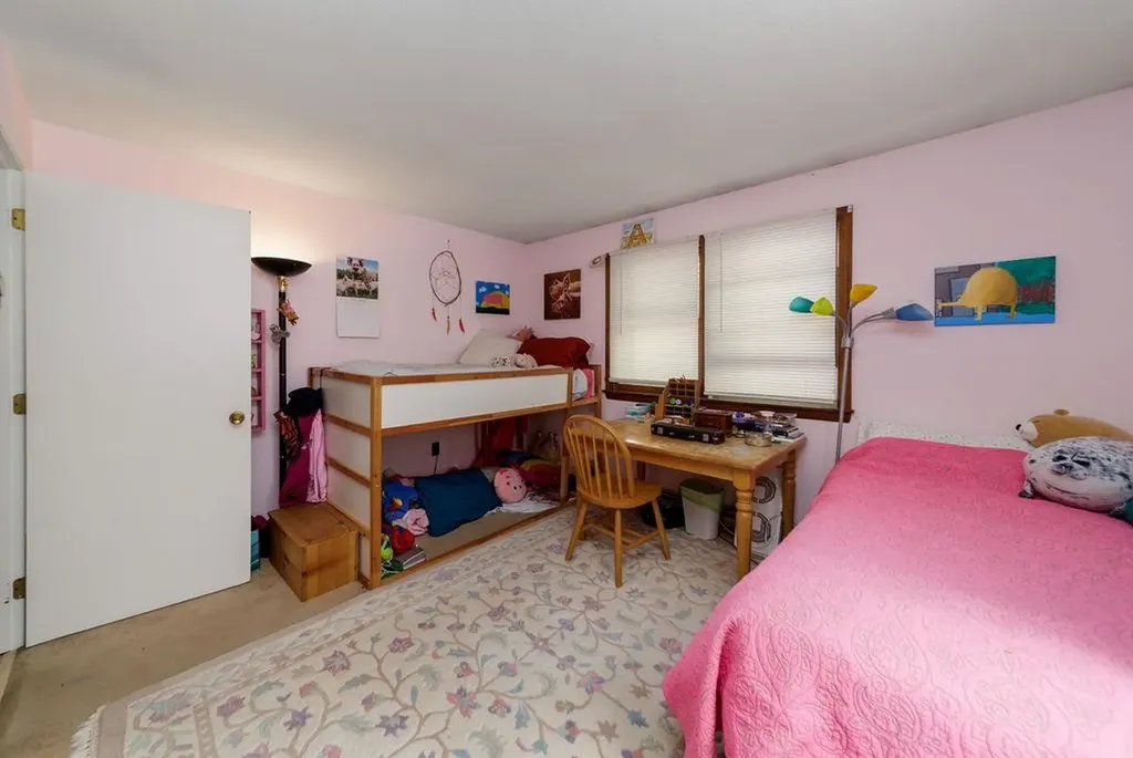 26 Fairview Avenue Lebanon NH 03766