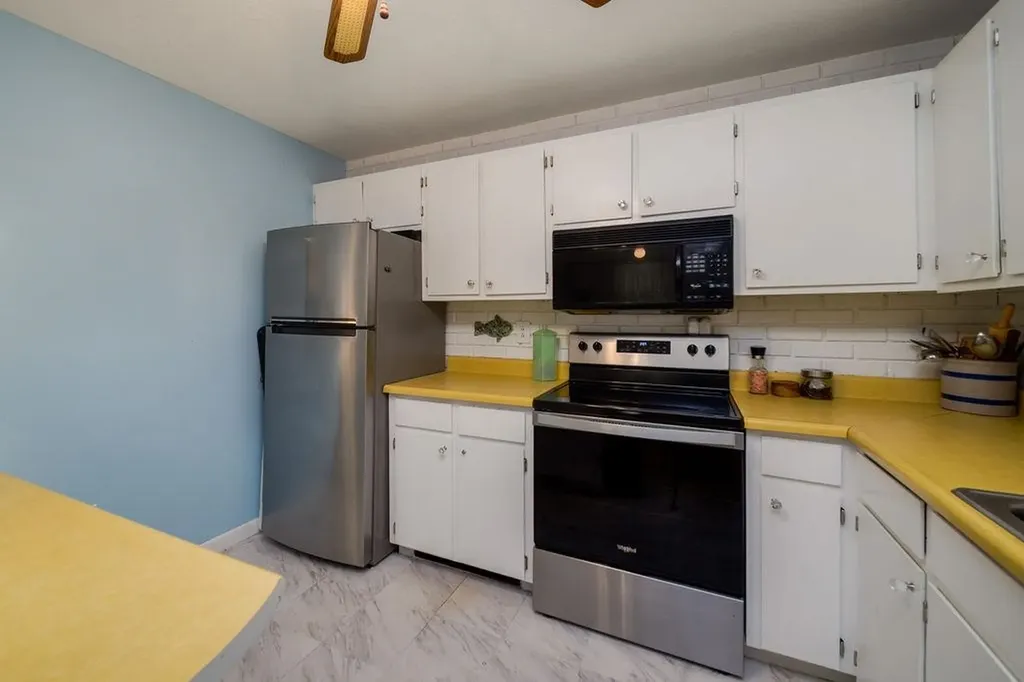 26 Fairview Avenue Lebanon NH 03766