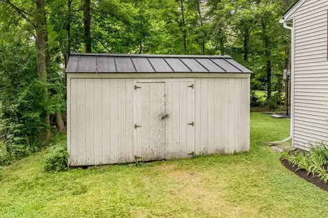 26 Fairview Avenue Lebanon NH 03766