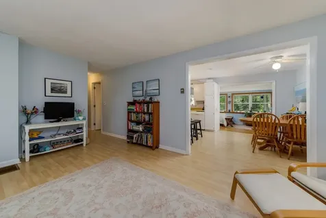 26 Fairview Avenue Lebanon NH 03766