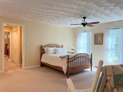 4 Felicia Drive Newton NH 03858