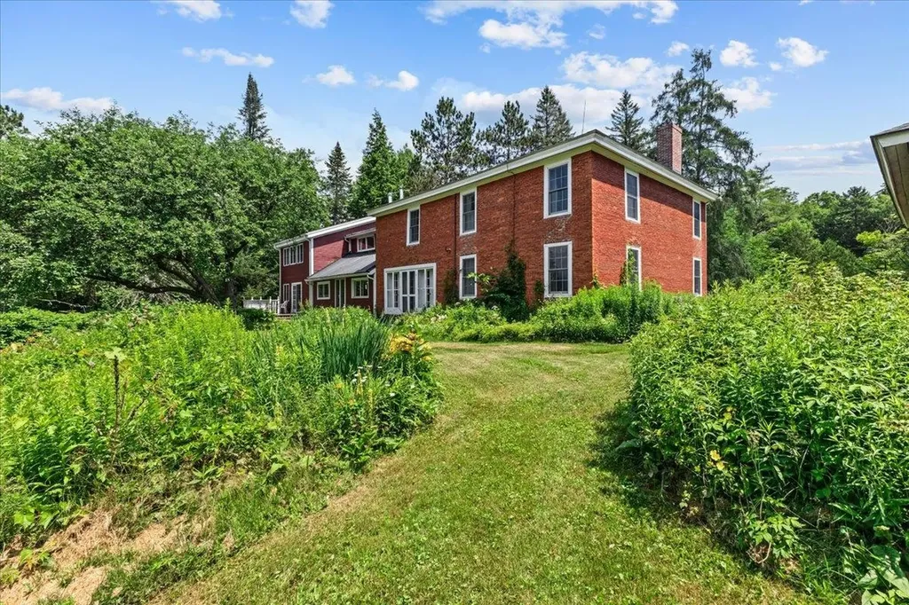 33 Sterling Valley Road Morristown VT 05661