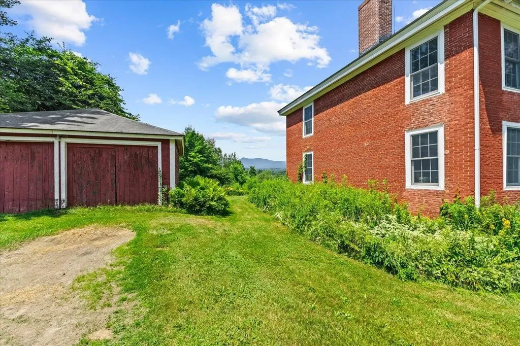 33 Sterling Valley Road Morristown VT 05661