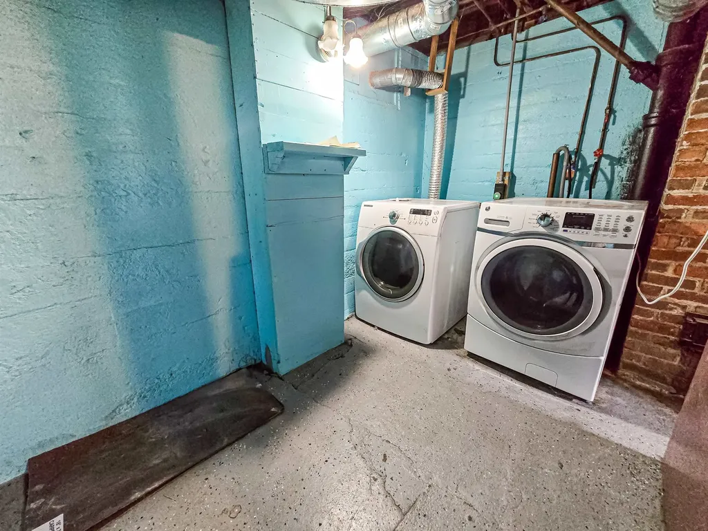 37 Coolidge Road Springfield VT 05156