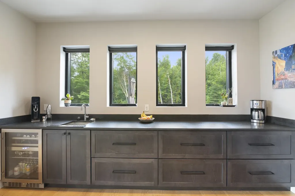 136 Woodsman Extension Dover VT 05356