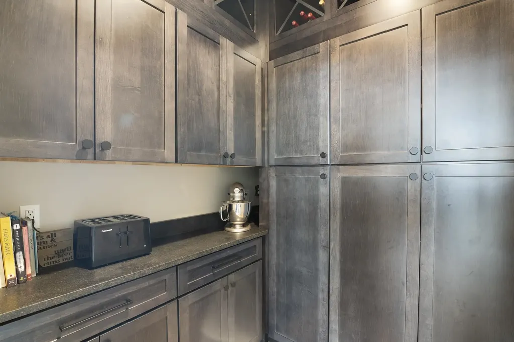 136 Woodsman Extension Dover VT 05356