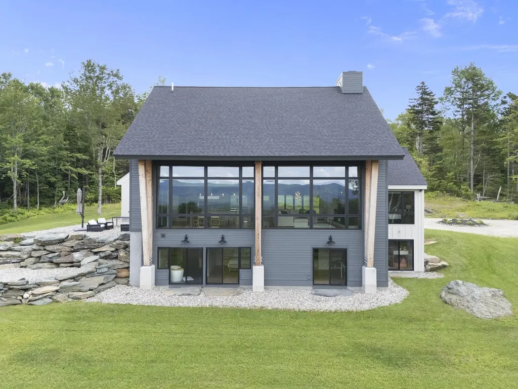 136 Woodsman Extension Dover VT 05356