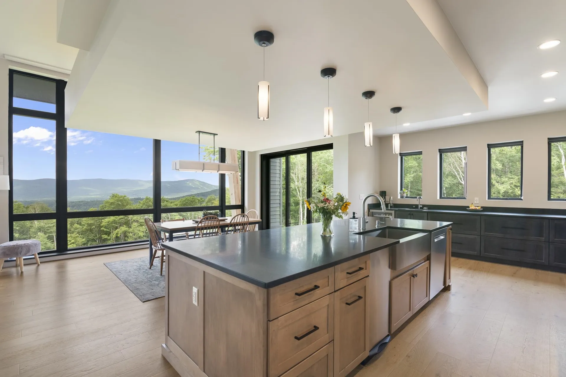 136 Woodsman Extension Dover VT 05356