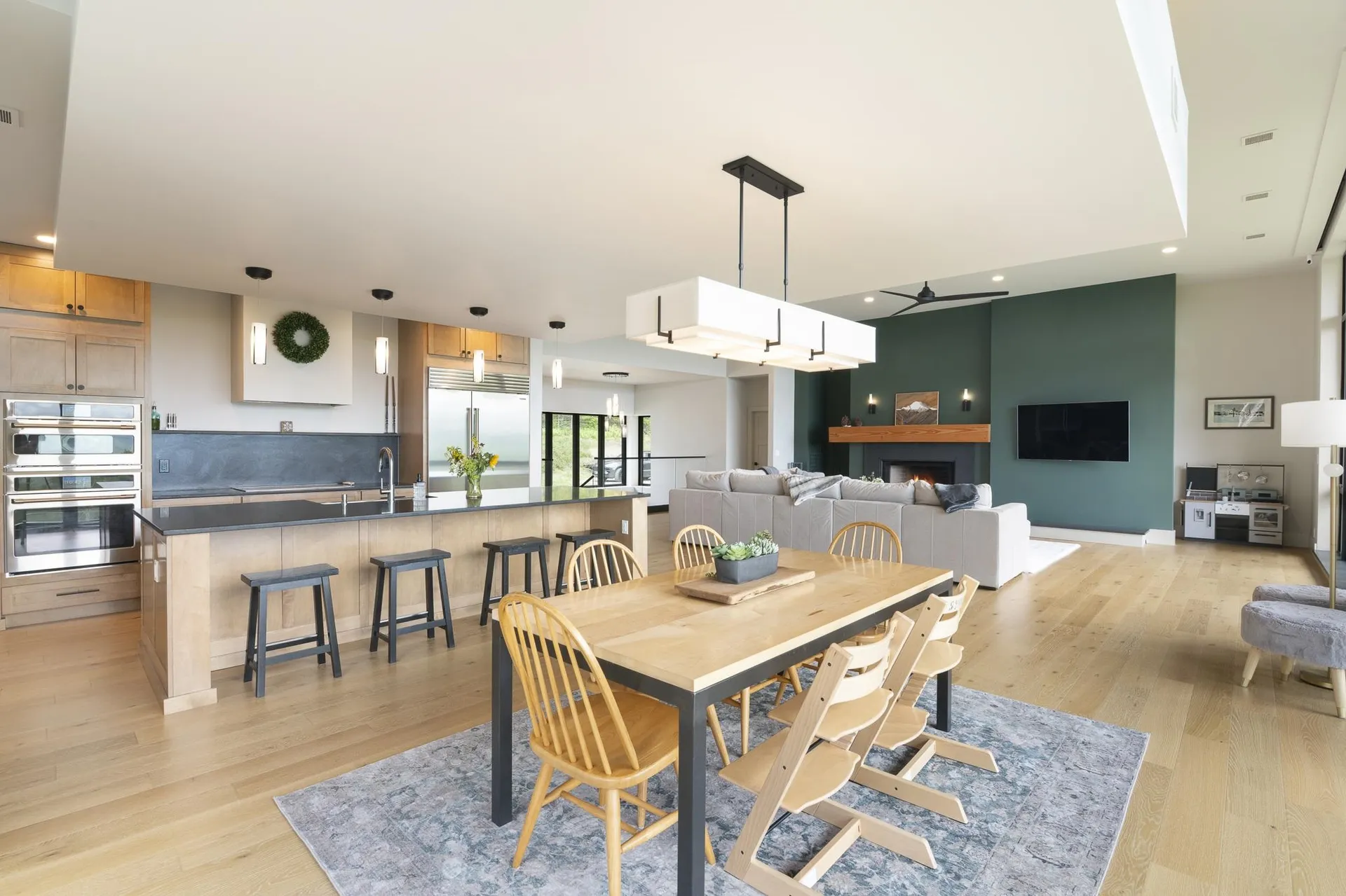 136 Woodsman Extension Dover VT 05356