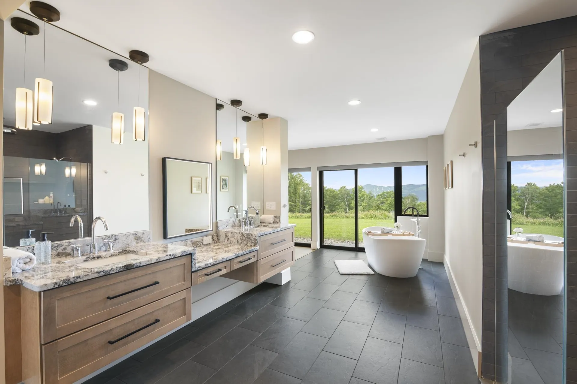 136 Woodsman Extension Dover VT 05356