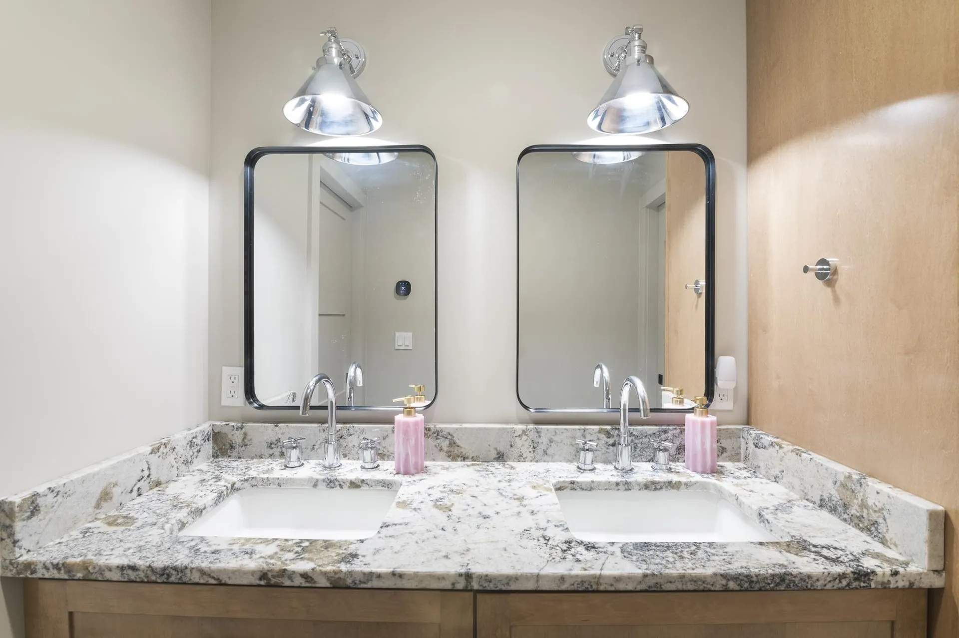 136 Woodsman Extension Dover VT 05356