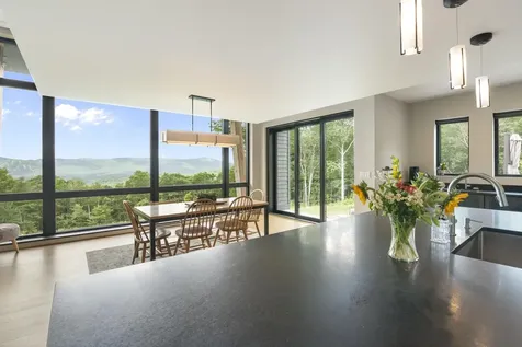 136 Woodsman Extension Dover VT 05356