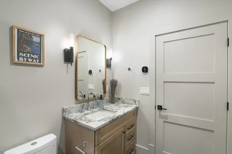 136 Woodsman Extension Dover VT 05356