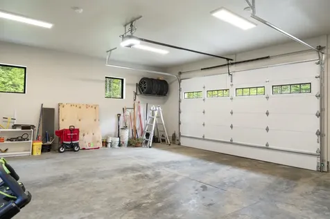 136 Woodsman Extension Dover VT 05356