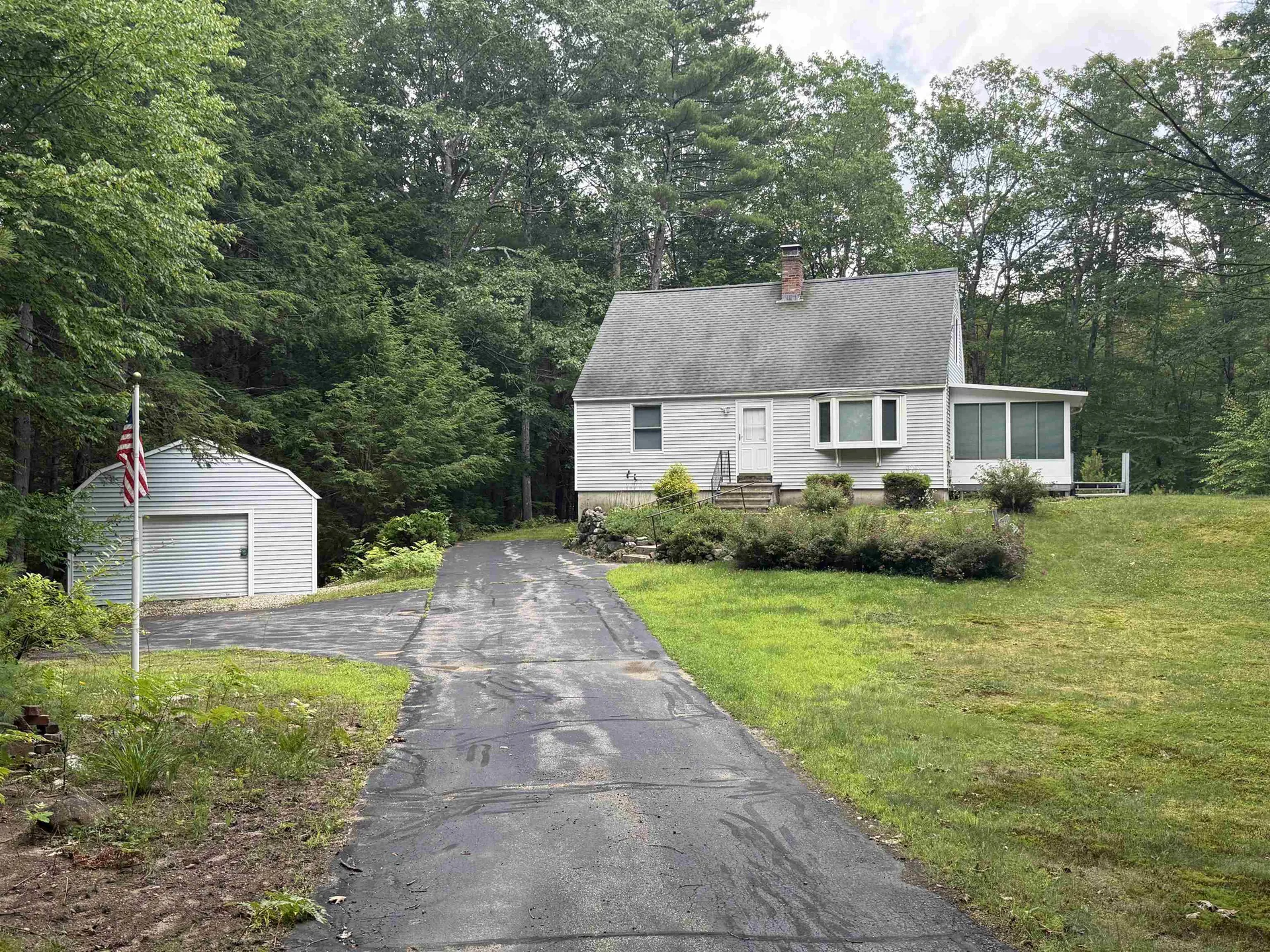 158 Mica Point Road Barrington NH 03825-5320