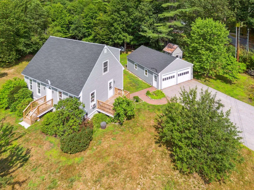 14 Evans Road Wilmot NH 03287