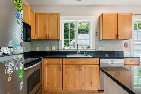 14 Evans Road Wilmot NH 03287