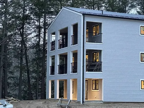 30 Ladds Lane Epping NH 03042