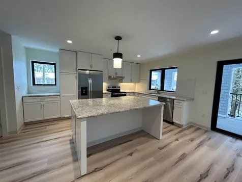 30 Ladds Lane Epping NH 03042