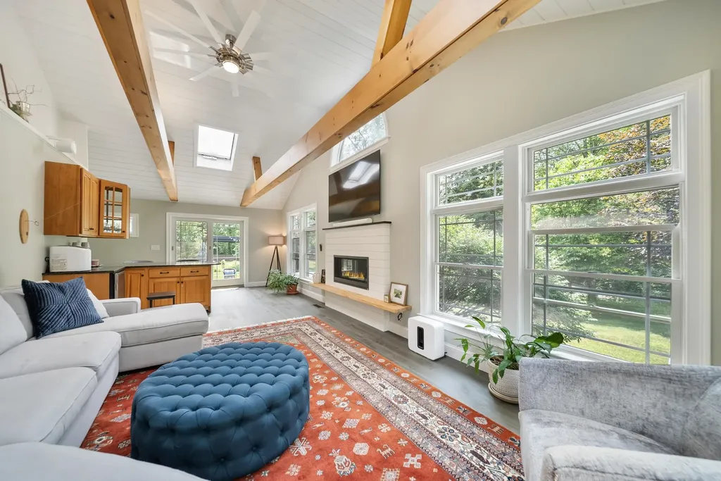 11 Bela View Drive Bow NH 03304