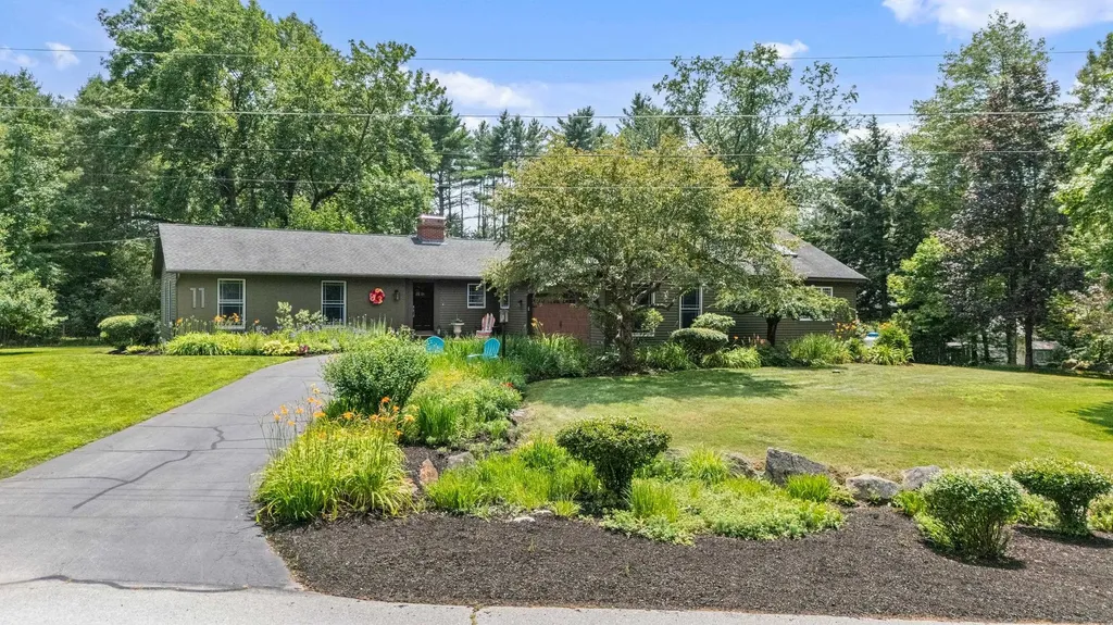 11 Bela View Drive Bow NH 03304