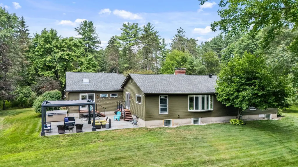 11 Bela View Drive Bow NH 03304