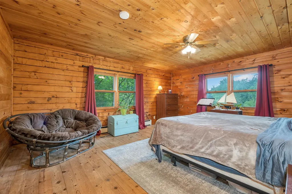 2283 Chase Hollow Road Bradford VT 05033