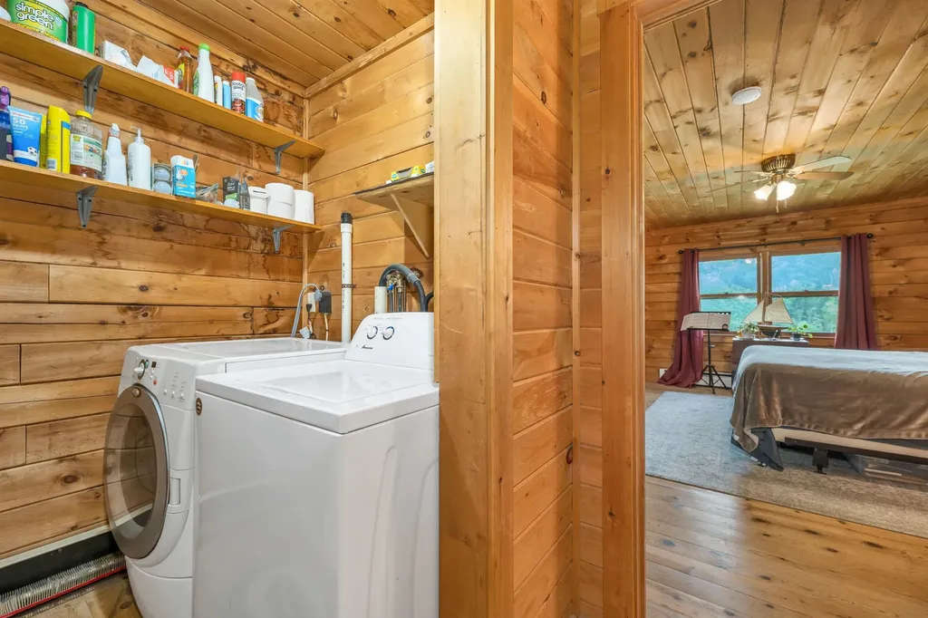 2283 Chase Hollow Road Bradford VT 05033