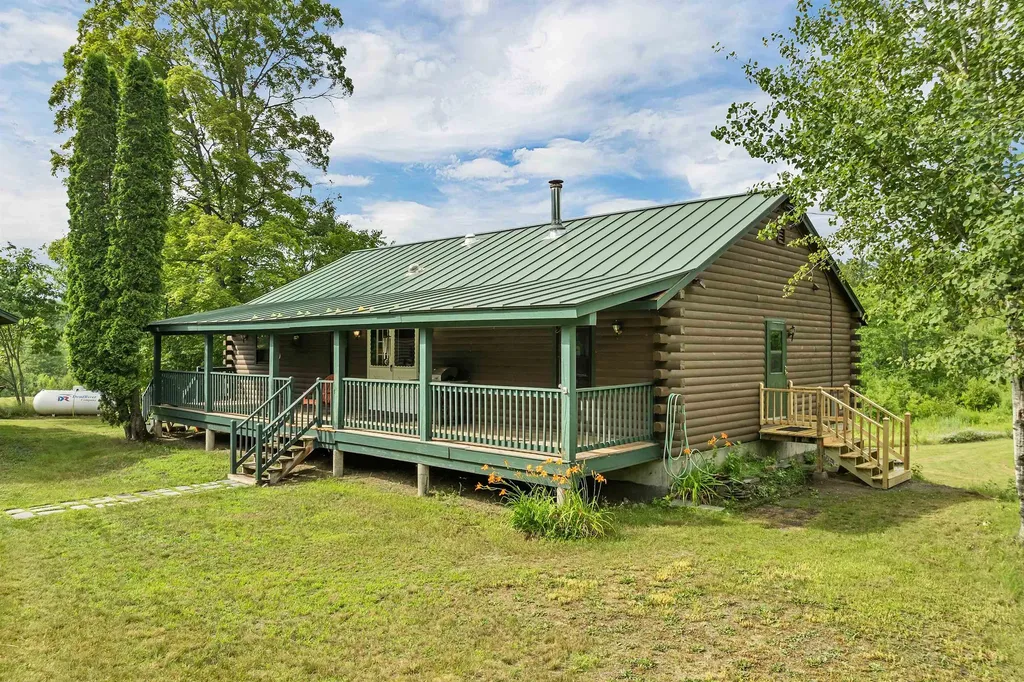 2283 Chase Hollow Road Bradford VT 05033