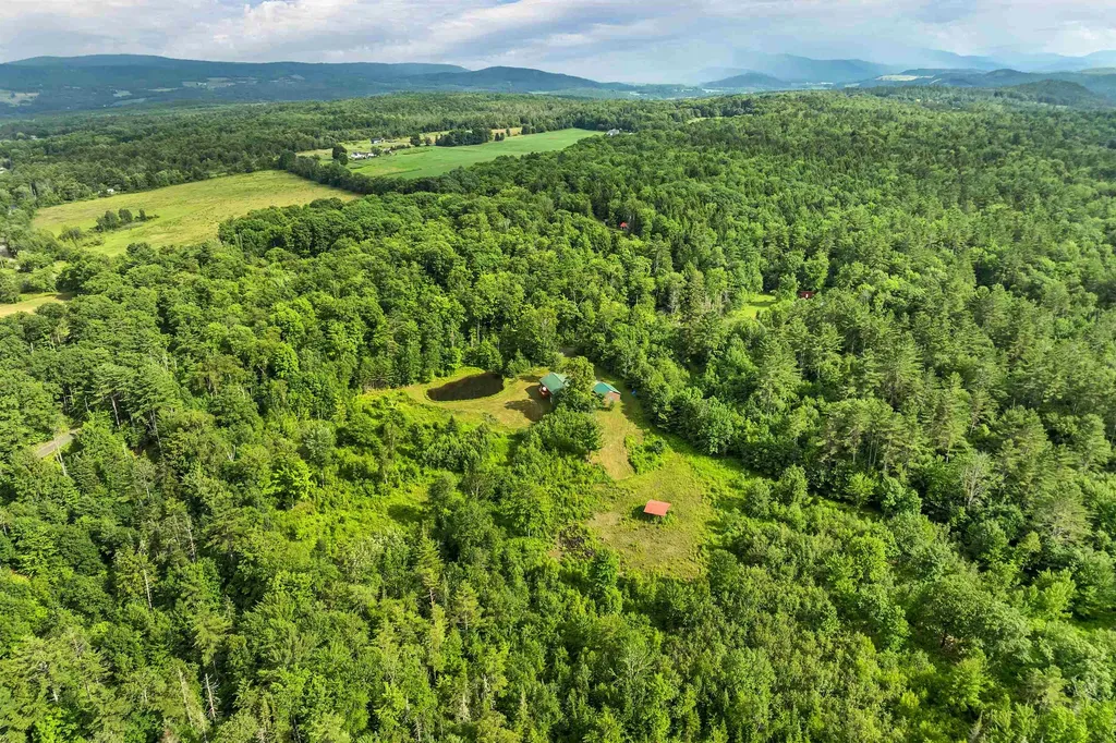 2283 Chase Hollow Road Bradford VT 05033
