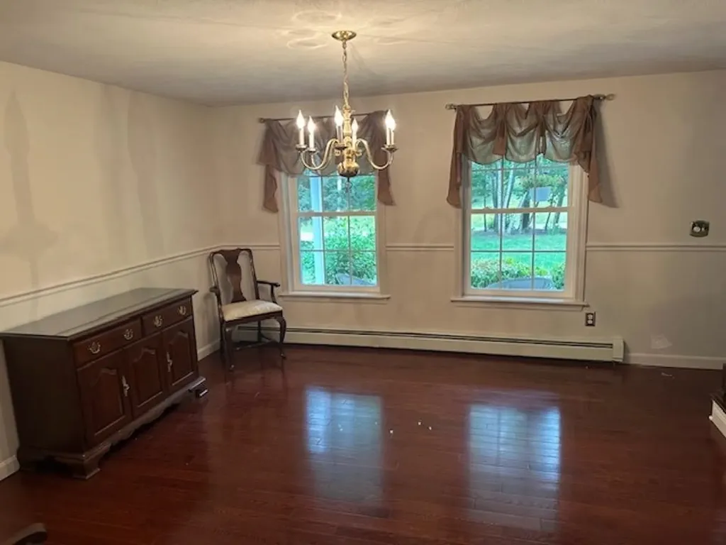 6 Whitetail Lane Chester NH 03036