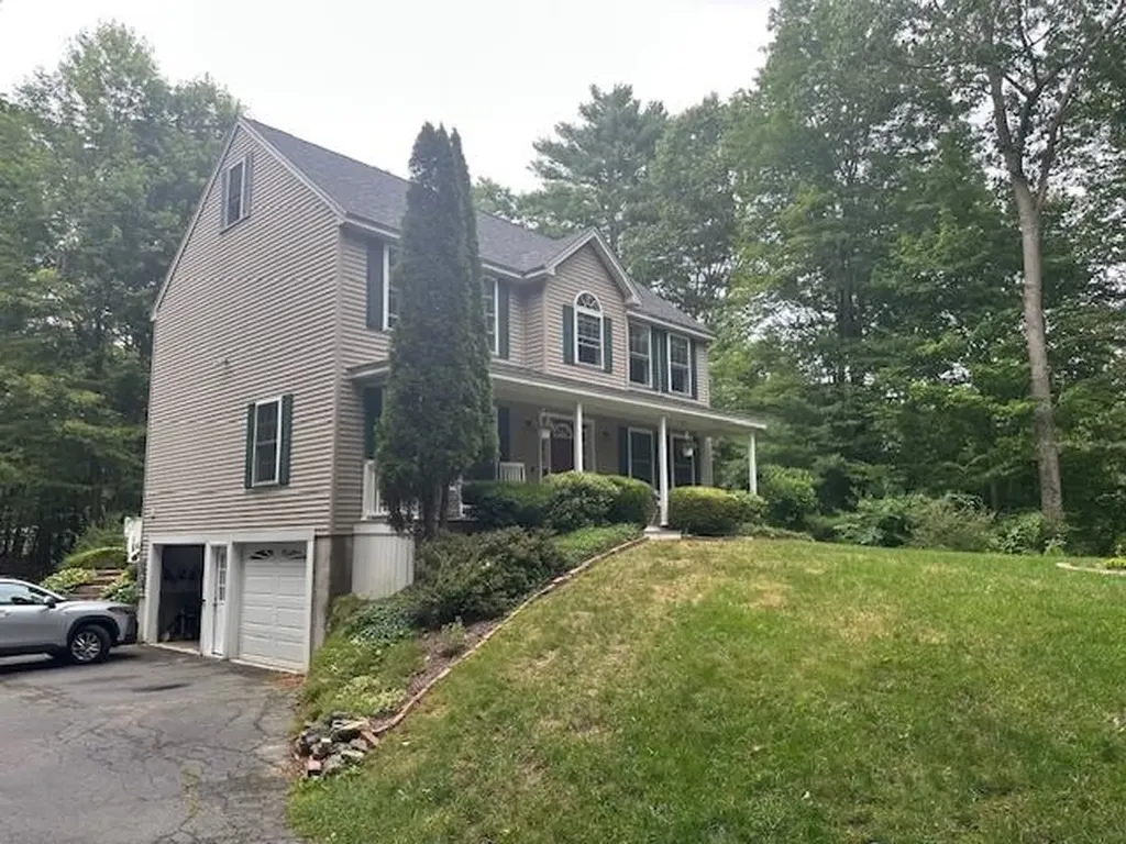 6 Whitetail Lane Chester NH 03036