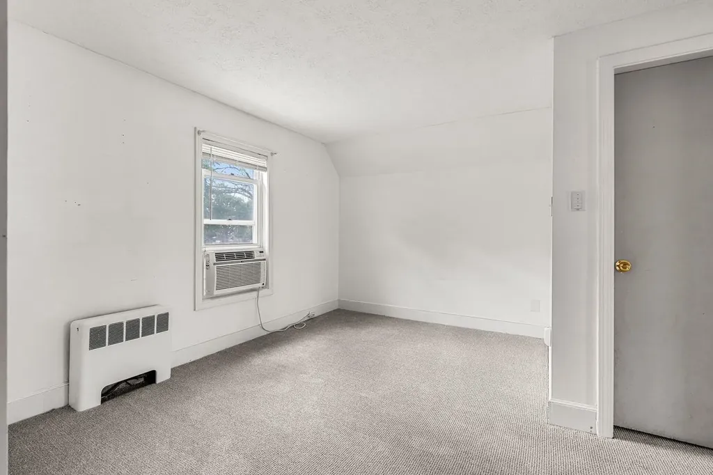216 Jewett Street Manchester NH 03103