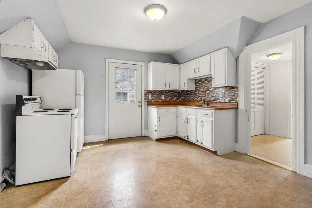 216 Jewett Street Manchester NH 03103
