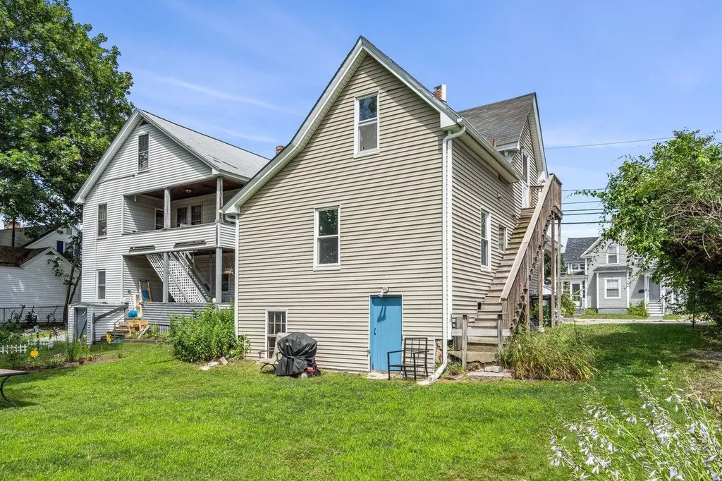 216 Jewett Street Manchester NH 03103