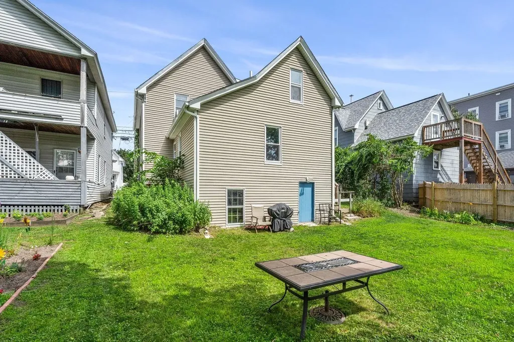 216 Jewett Street Manchester NH 03103