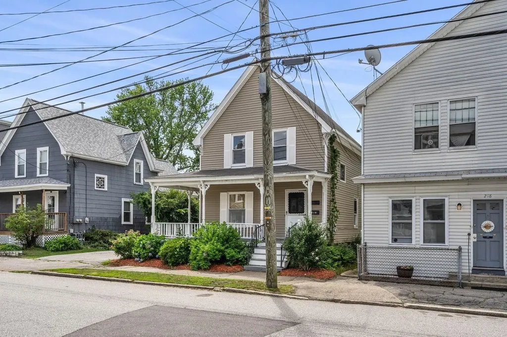 216 Jewett Street Manchester NH 03103