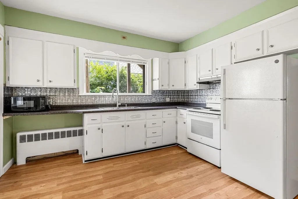 216 Jewett Street Manchester NH 03103