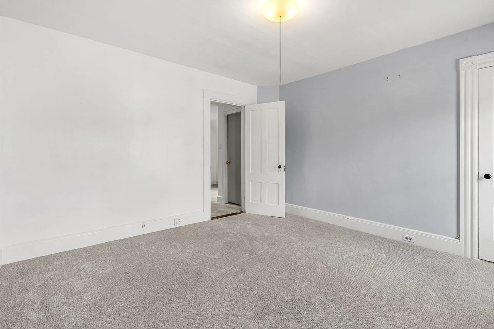 216 Jewett Street Manchester NH 03103