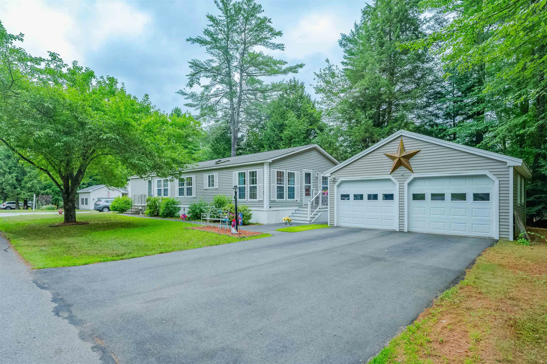 11 Murray Drive Rochester NH 03868