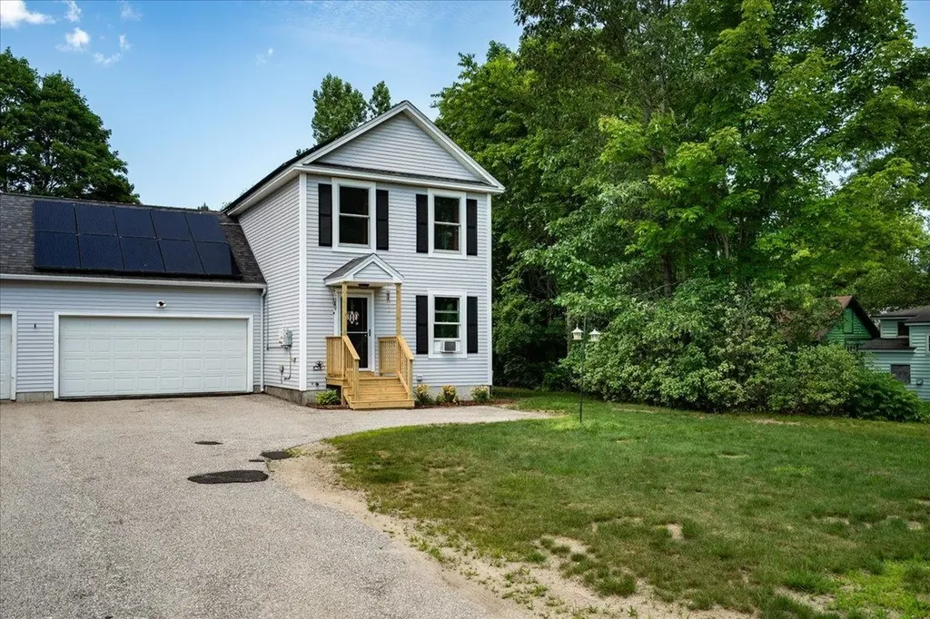 19 Academy Street Boscawen NH 03303