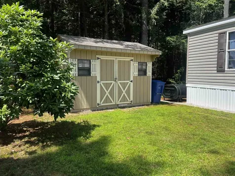 33 Oriole Avenue Keene NH 03431