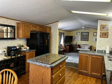 33 Oriole Avenue Keene NH 03431