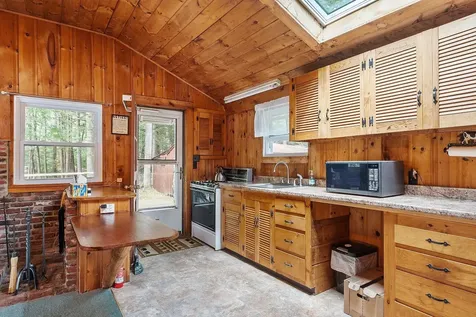 227 Chestnut Pond Road Epsom NH 03234
