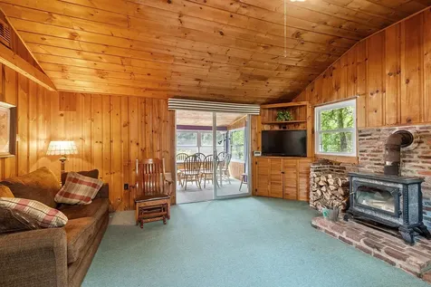 227 Chestnut Pond Road Epsom NH 03234