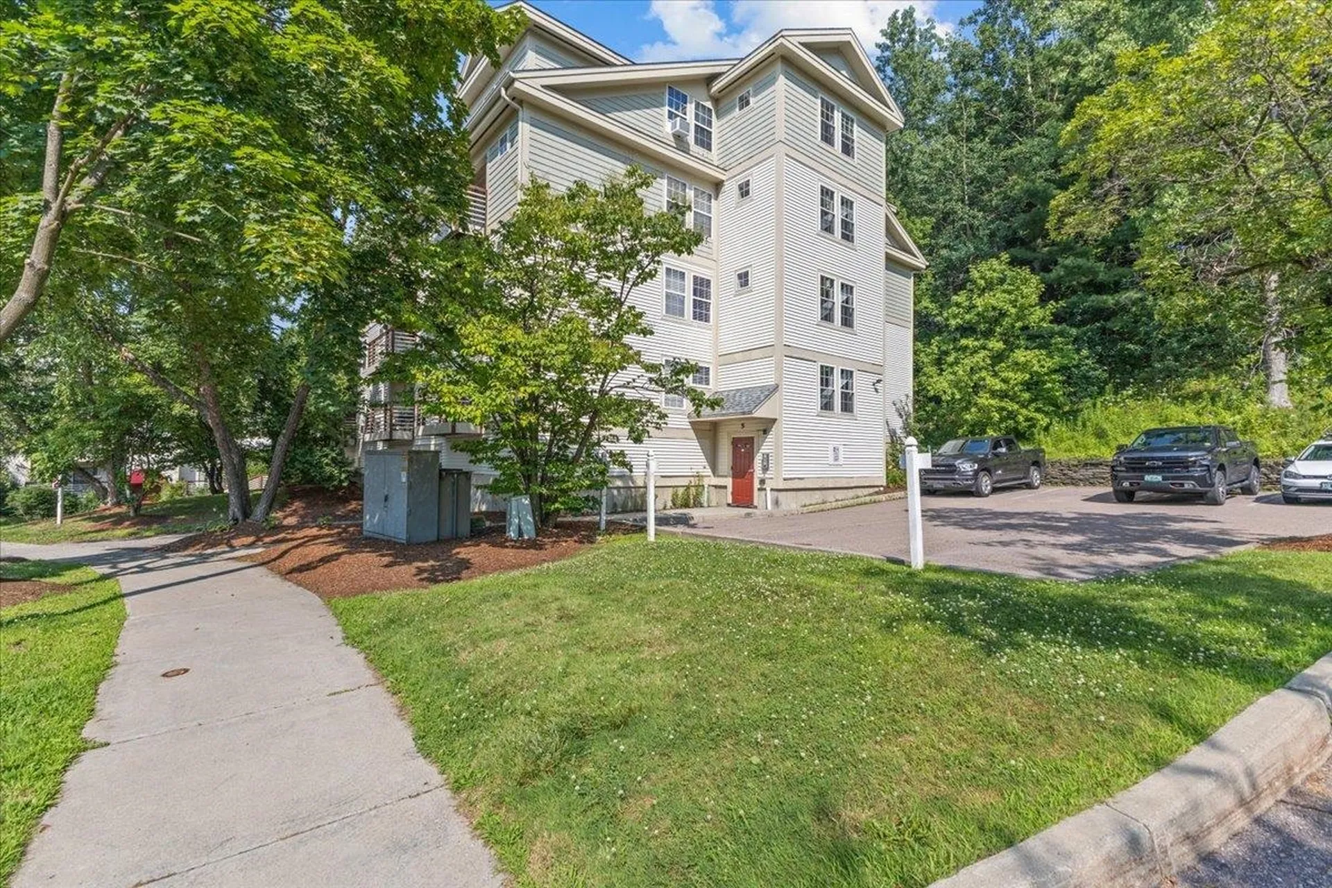 227 Hildred Drive Burlington VT 05401