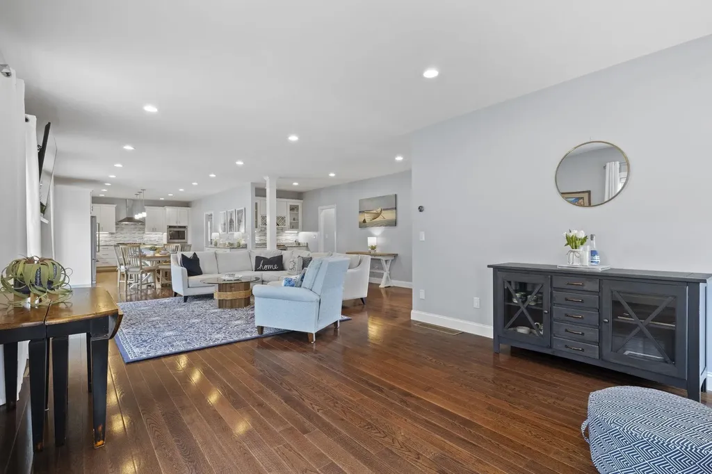 3 Paradise Place Salem NH 03079